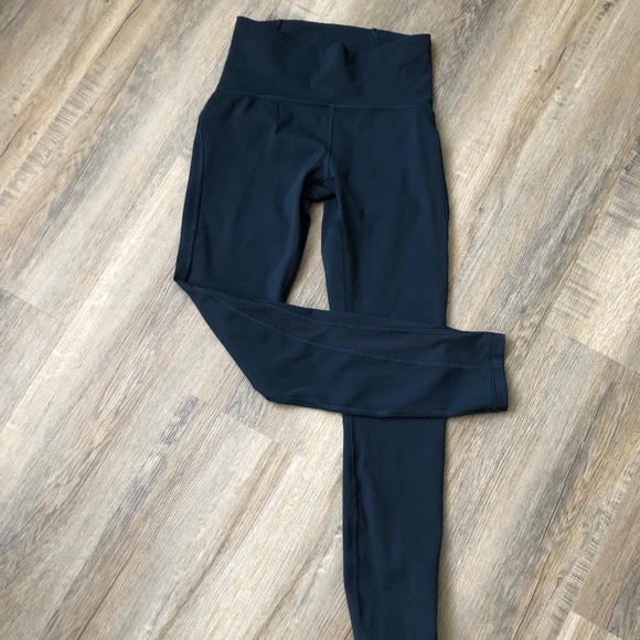 Lululemon Leggings - Picture 1 of 3